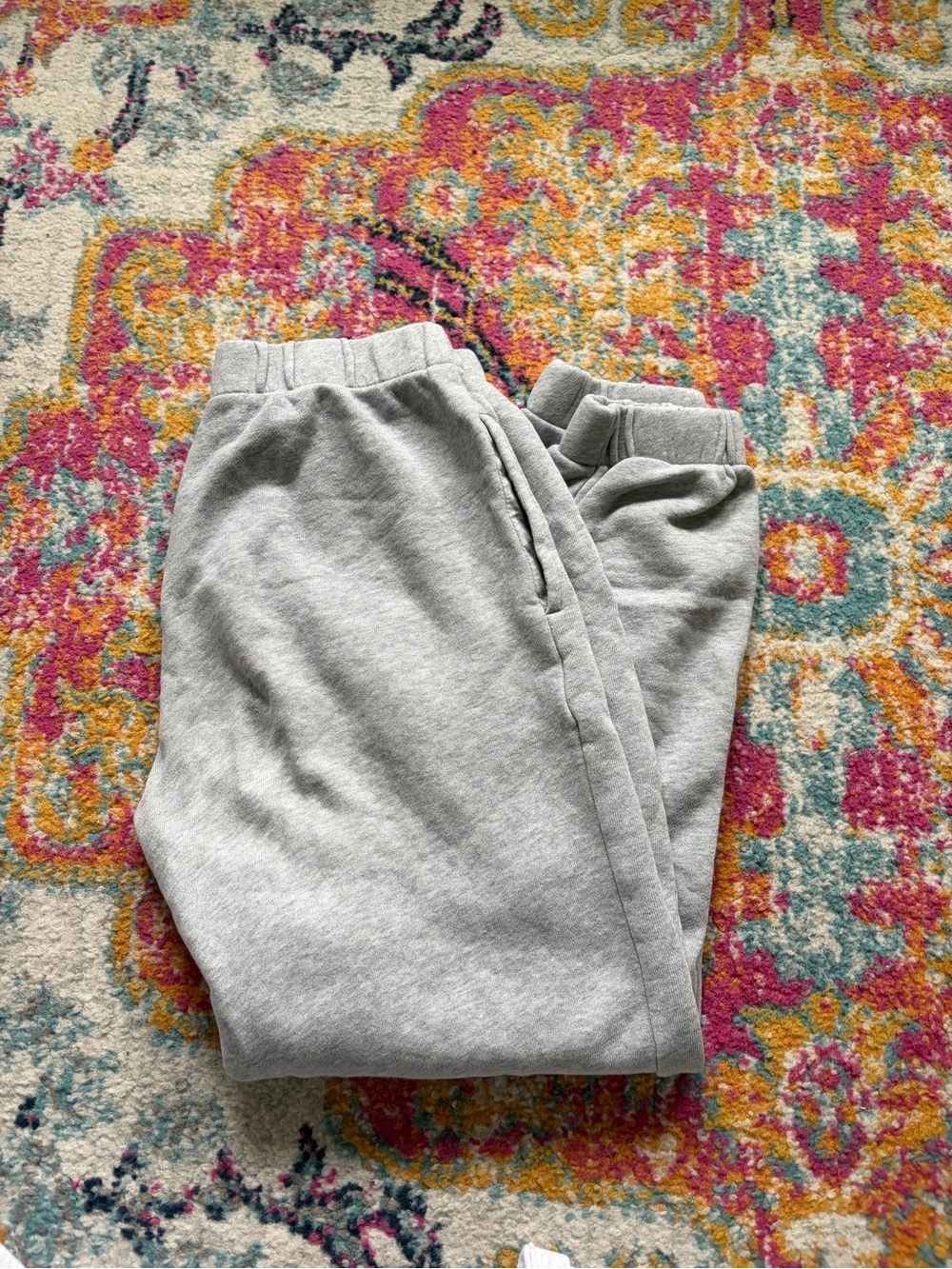 brandy melville cuffed sweatpants